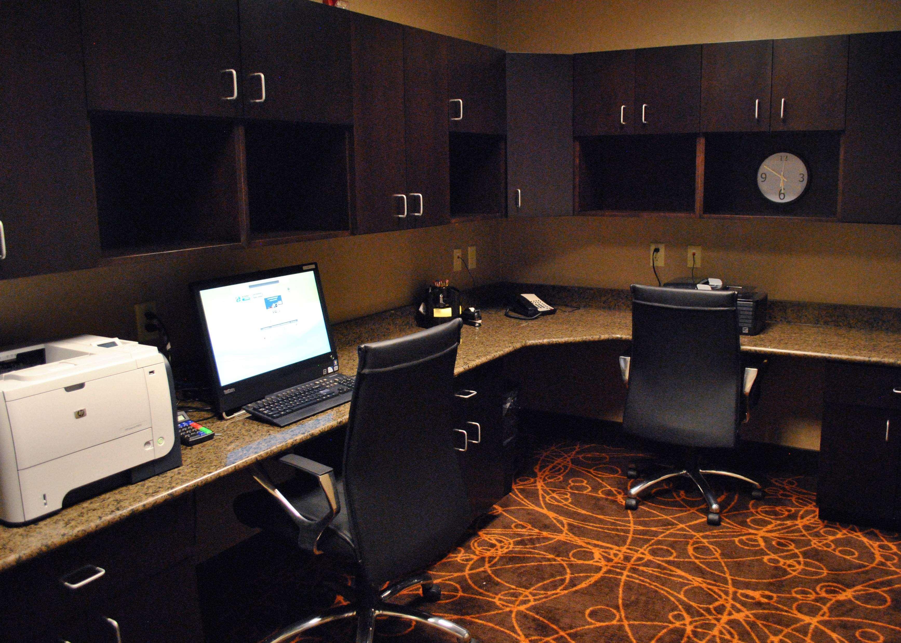 Hampton Inn Evansville Airport Instalações foto
